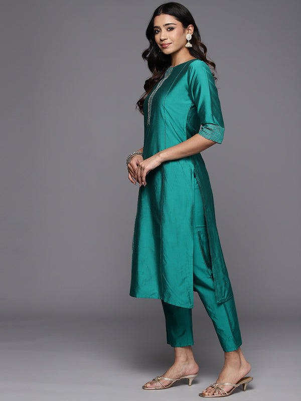 Rama Green Solid Silk Blend Straight Kurta With Trousers & Dupatta