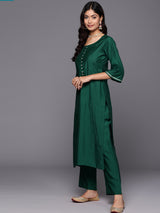 Green Solid Silk Blend Straight Kurta With Trousers & Dupatta
