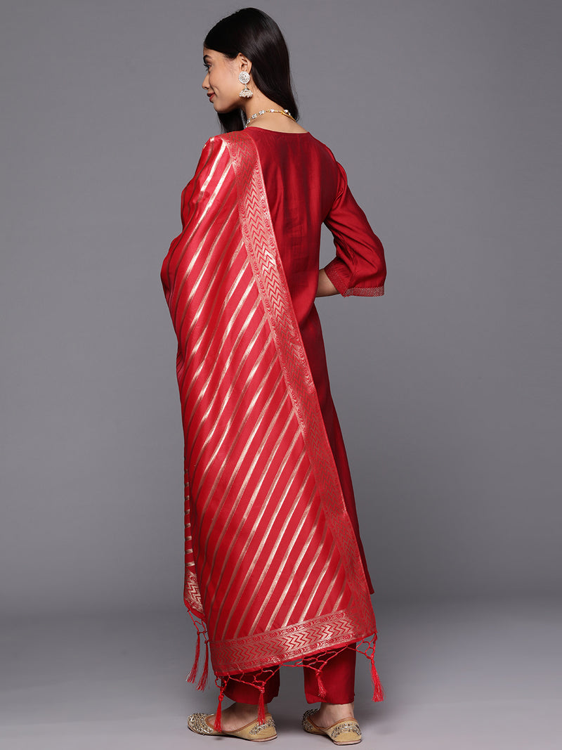 Red Solid Silk Blend Straight Kurta With Trousers & Dupatta