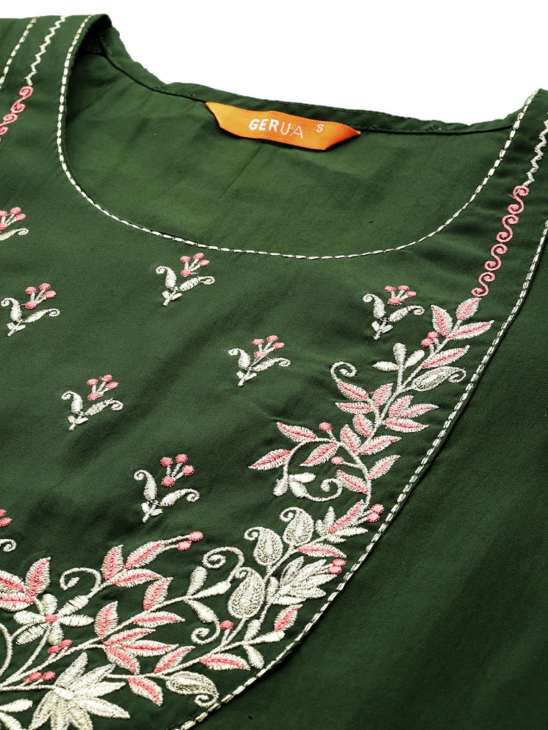 Green Yoke Design Silk Blend Straight Kurta With Trousers & Dupatta