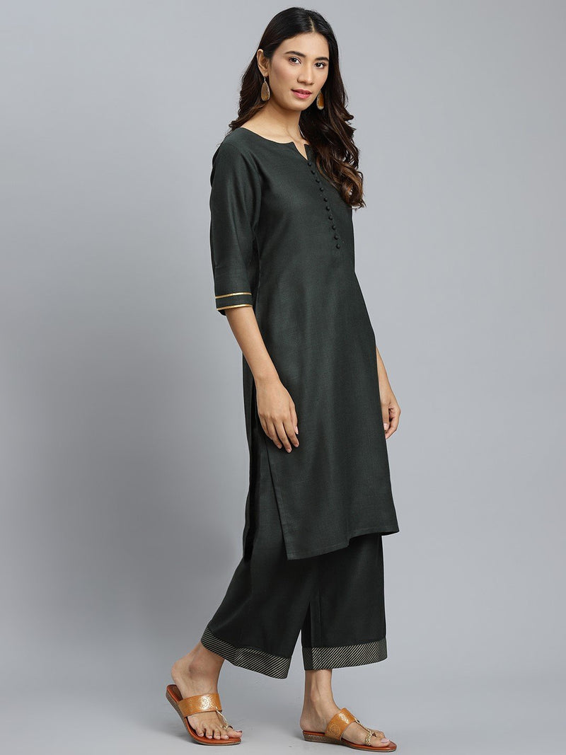 Green Solid Cotton Suit Set