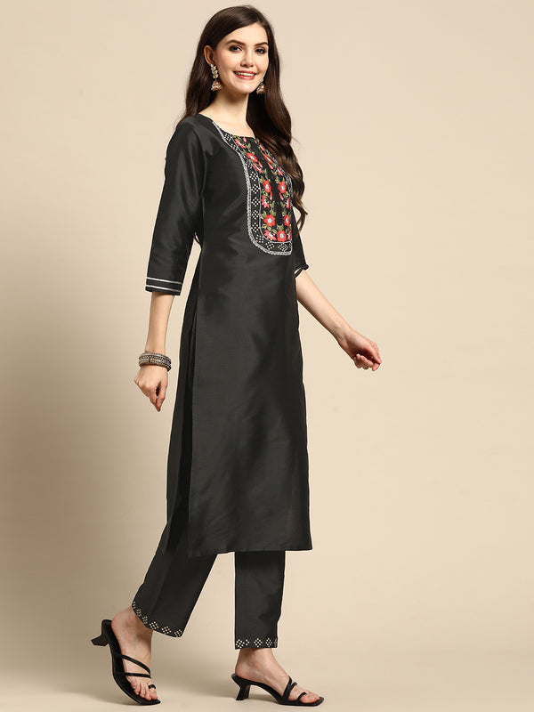 Black Yoke Design Silk Blend Suit Set