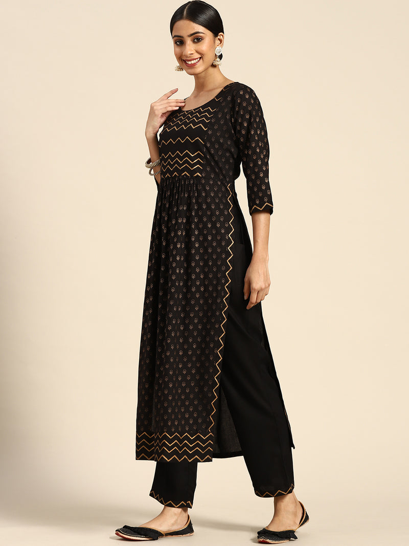 Black Yoke Design Rayon Suit Set